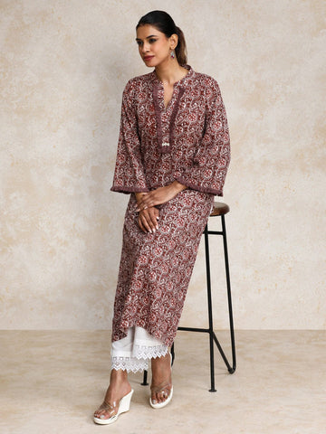 Varanga Women Ethnic Floral Printed straight kurta